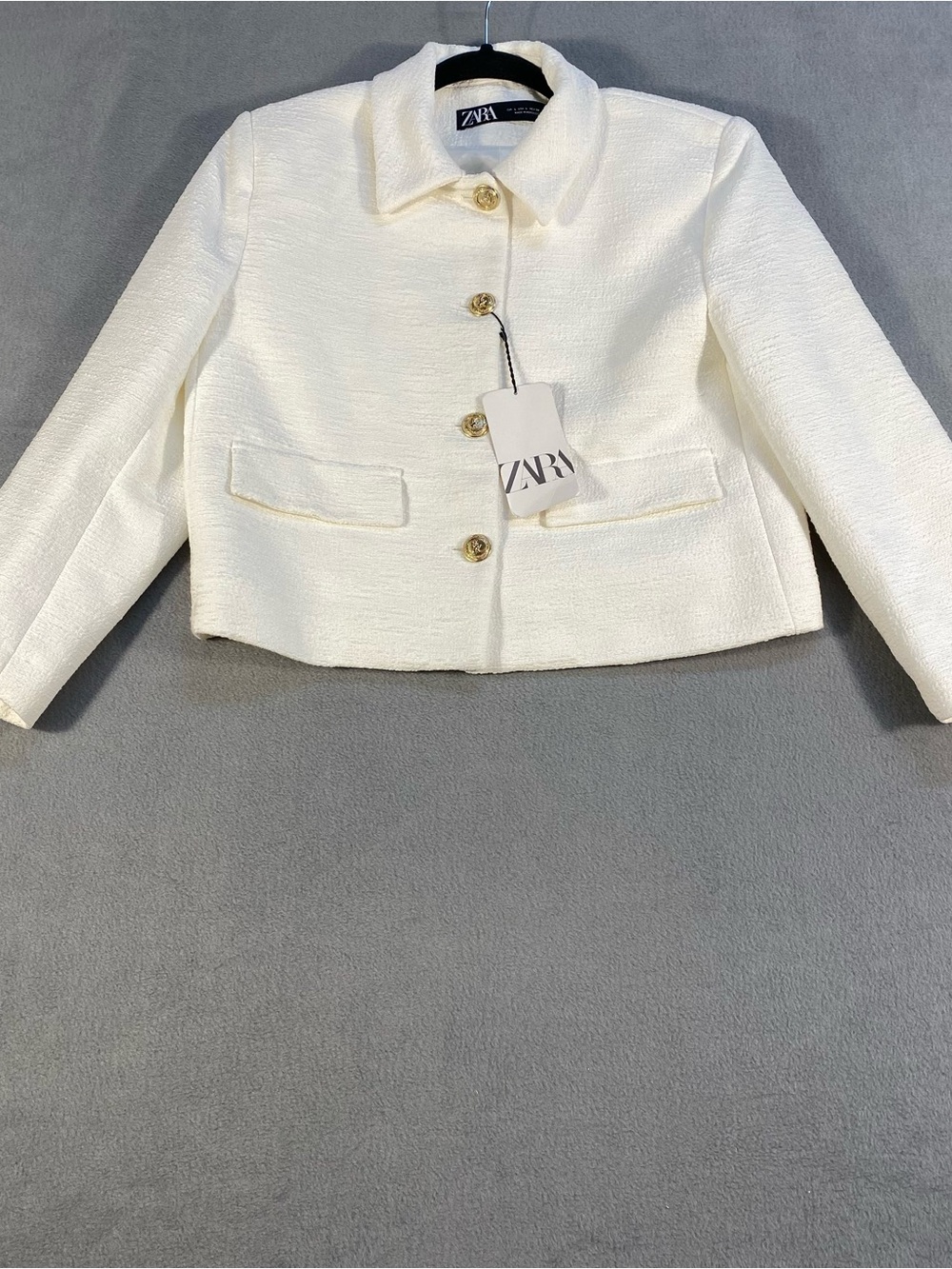 ZARA women’s Cream Short Textured Blazer with Gold Buttons, size L